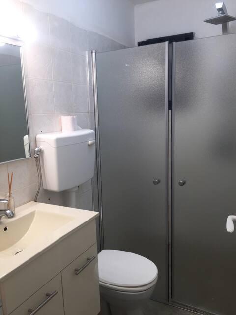 Shamaka'S Apartment Kefar Hananya Екстериор снимка